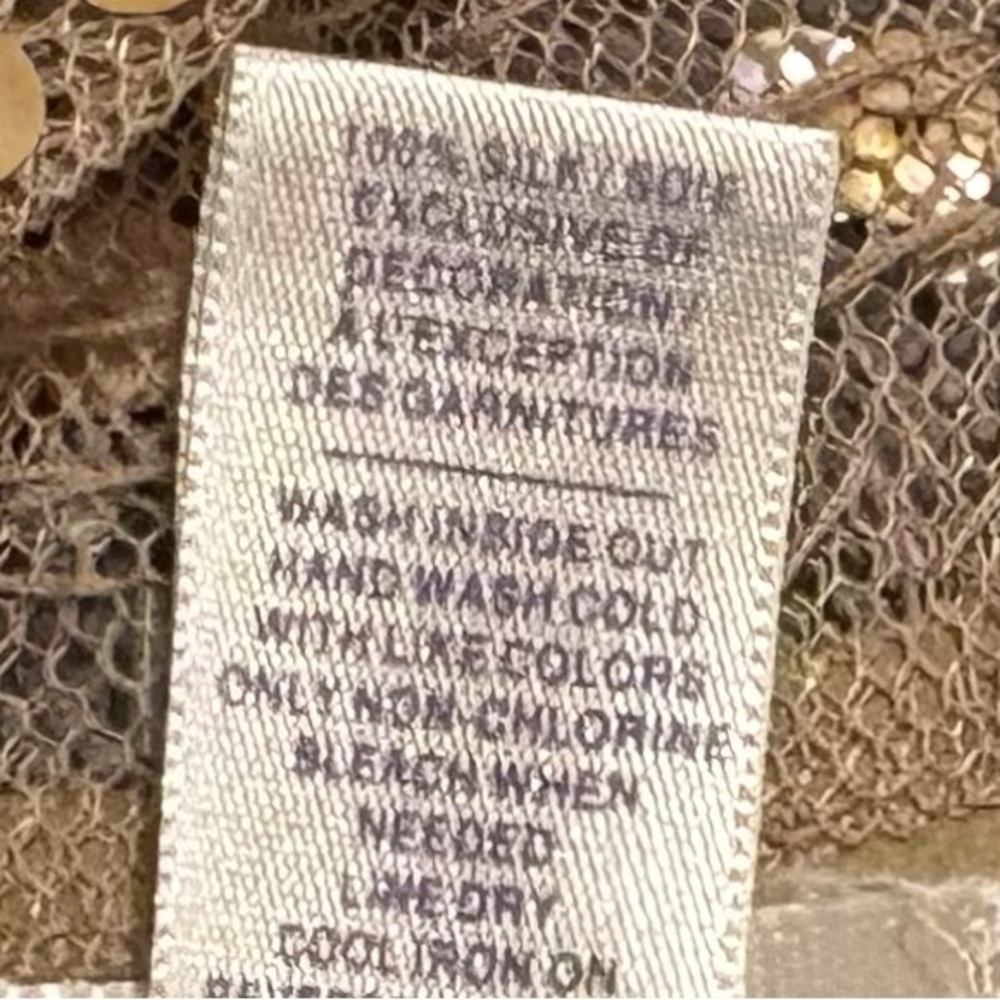 Vintage Old Navy 100% Silk Top M Beaded Y2K Neutral Softcore Blouse - Picture 6 of 6